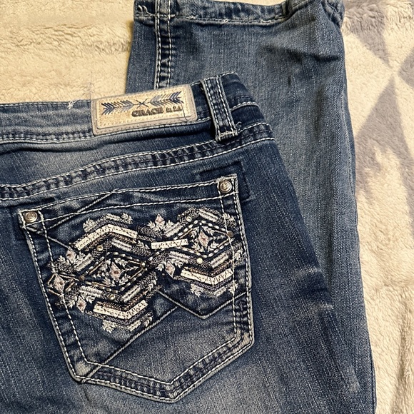 Grace Denim - 709.   Grace Blue Ankle & Cropped Jeans